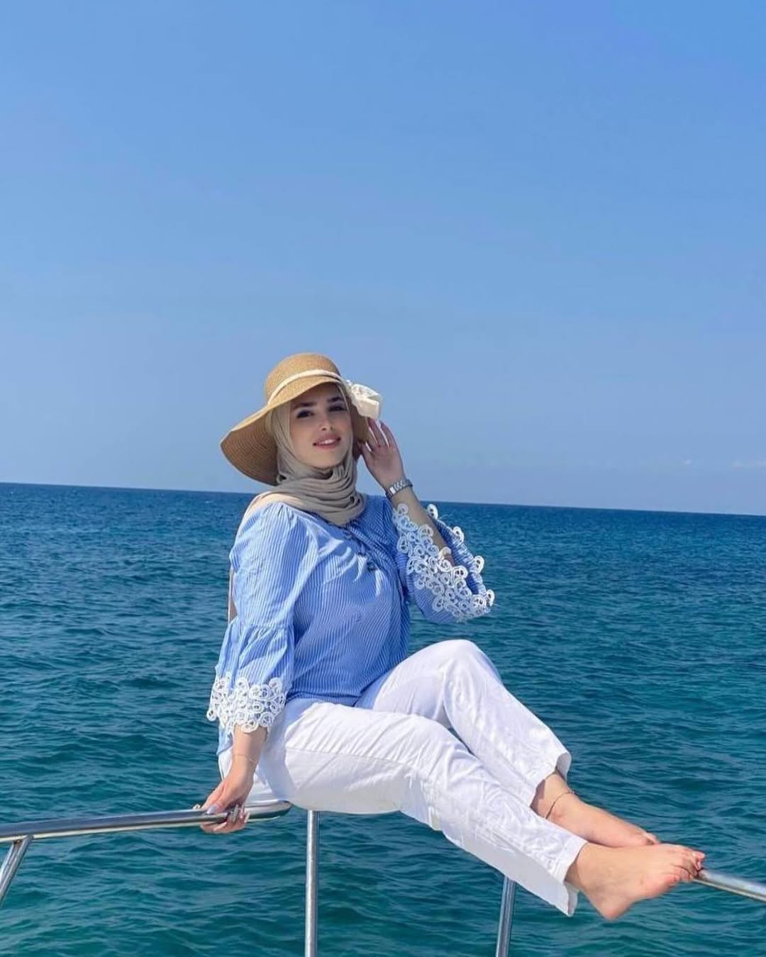 https://upforme.ru/uploads/0015/ec/e0/2516/746200.jpg