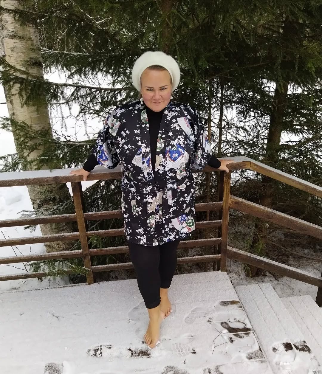 https://upforme.ru/uploads/0015/ec/e0/2548/900855.jpg