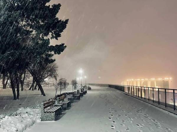 https://upforme.ru/uploads/0016/e4/0c/26/t517995.jpg