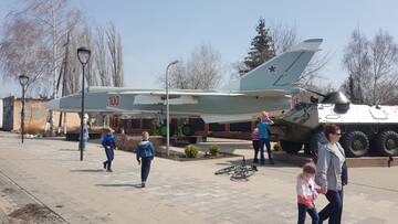 https://upforme.ru/uploads/0017/28/55/1371/t540561.jpg