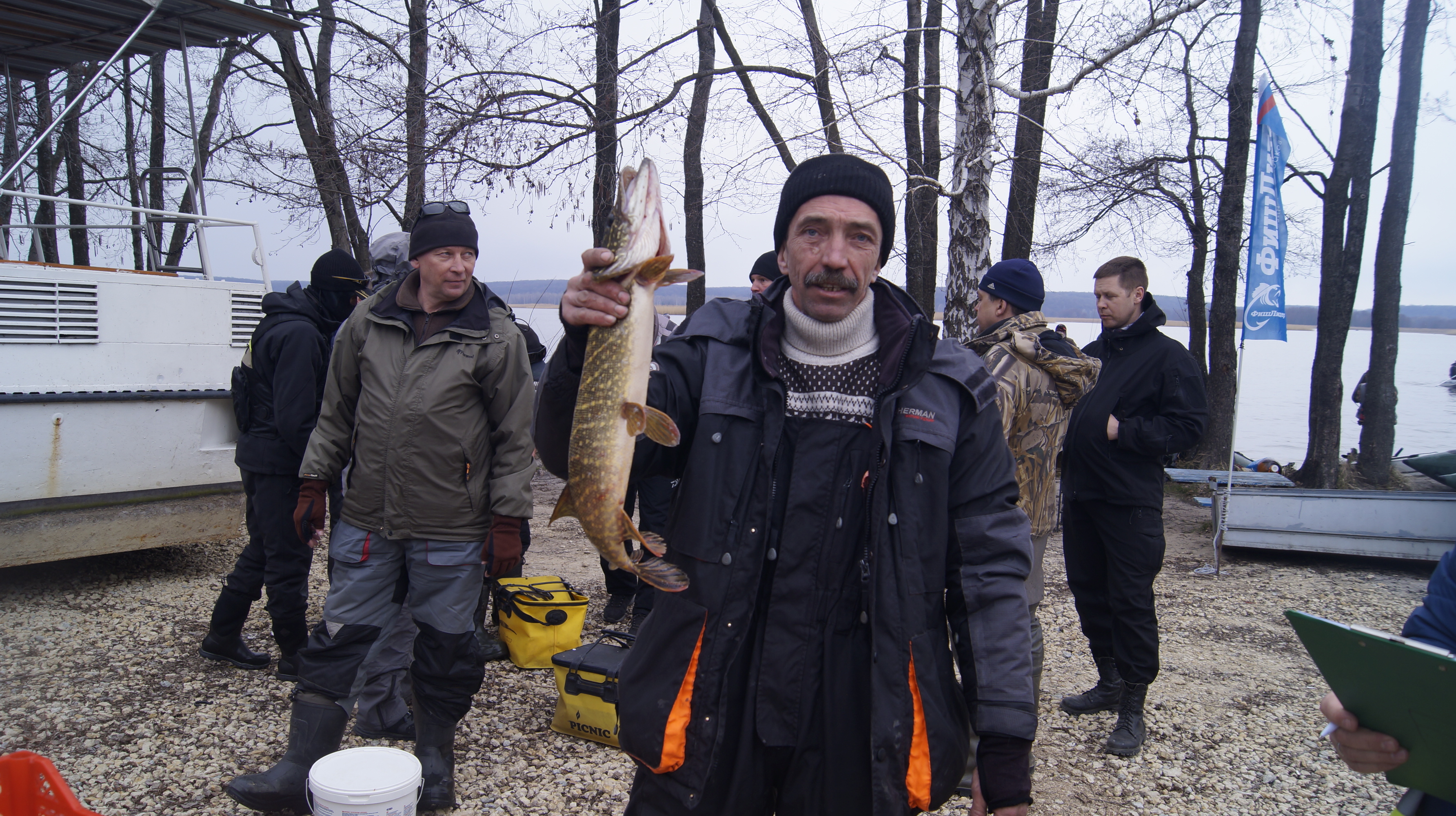 https://upforme.ru/uploads/0017/28/55/2/98483.jpg