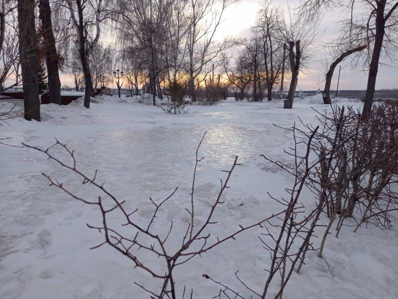 https://upforme.ru/uploads/0017/d2/91/11/167077.jpg