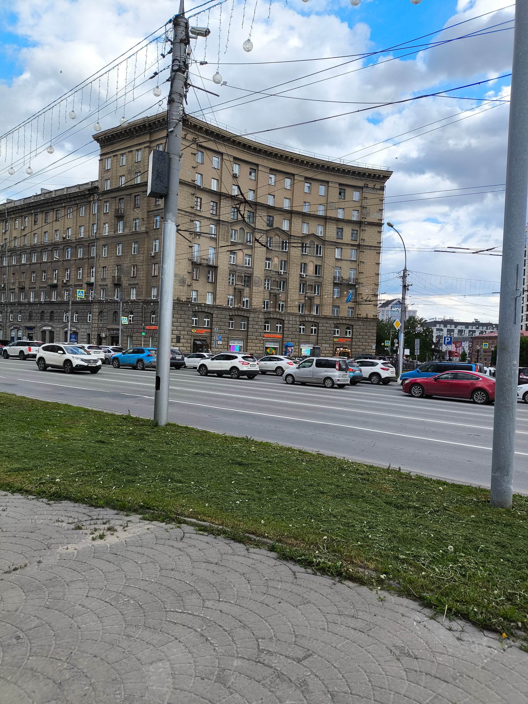 https://upforme.ru/uploads/0017/d2/91/173/12730.jpg