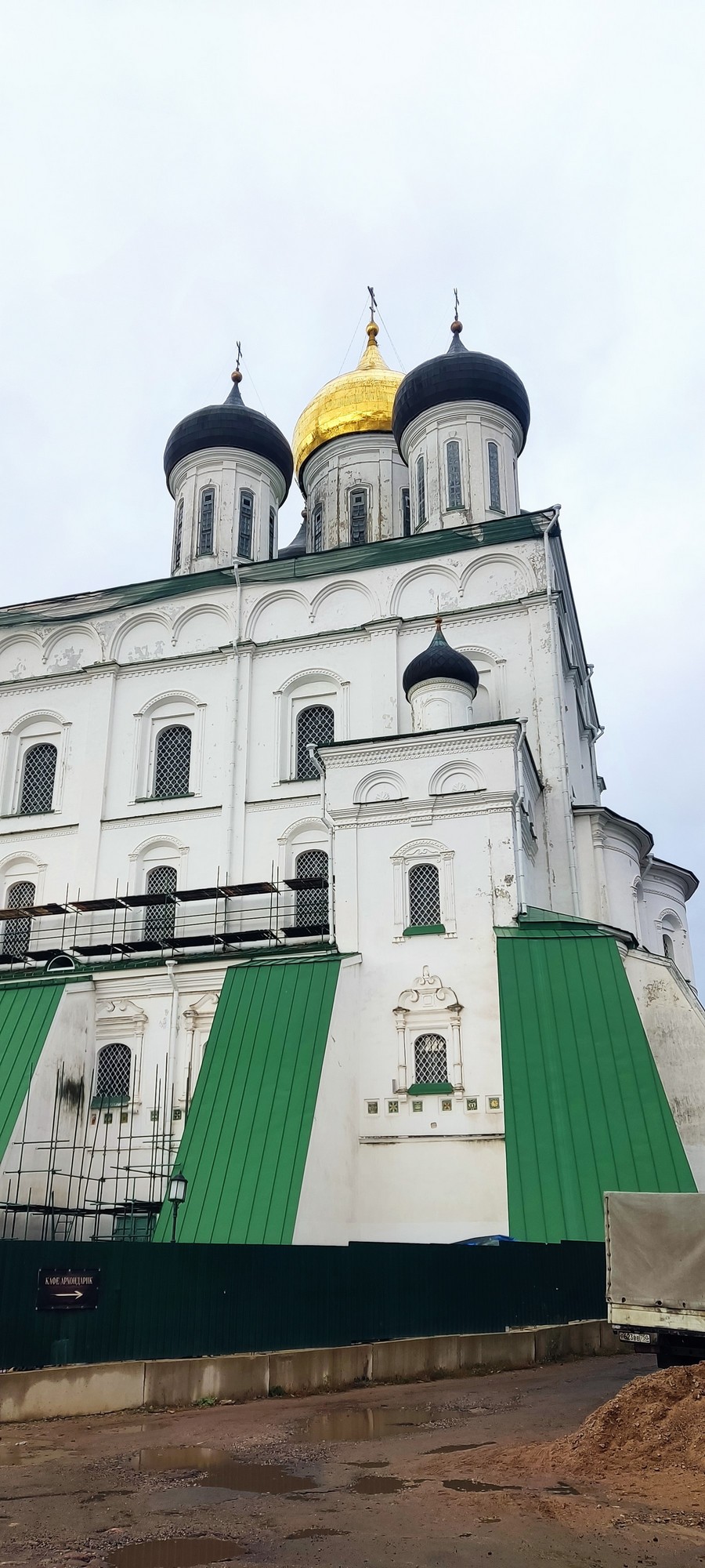 https://upforme.ru/uploads/0017/d2/91/173/216690.jpg