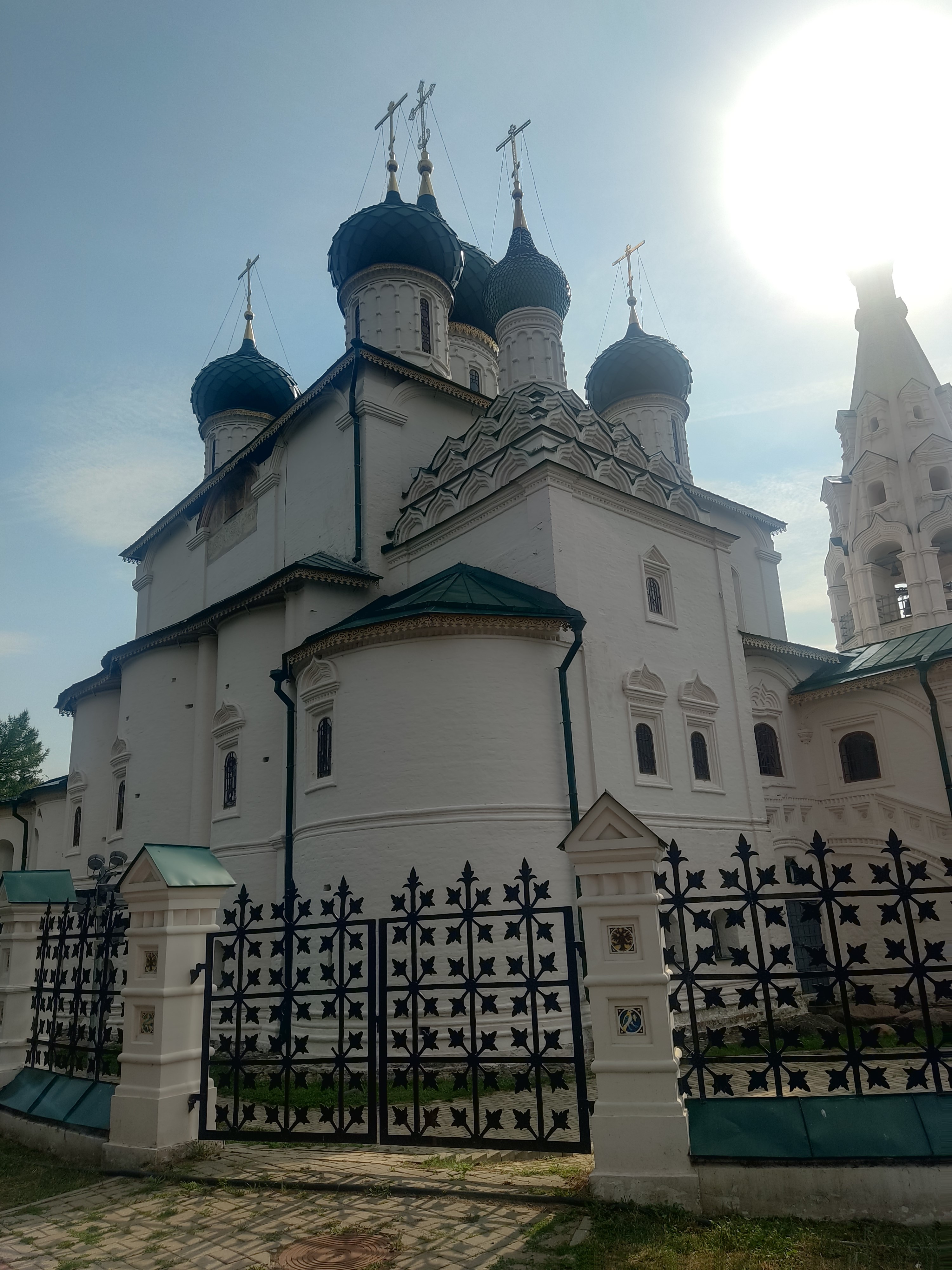 https://upforme.ru/uploads/0017/d2/91/173/22091.jpg