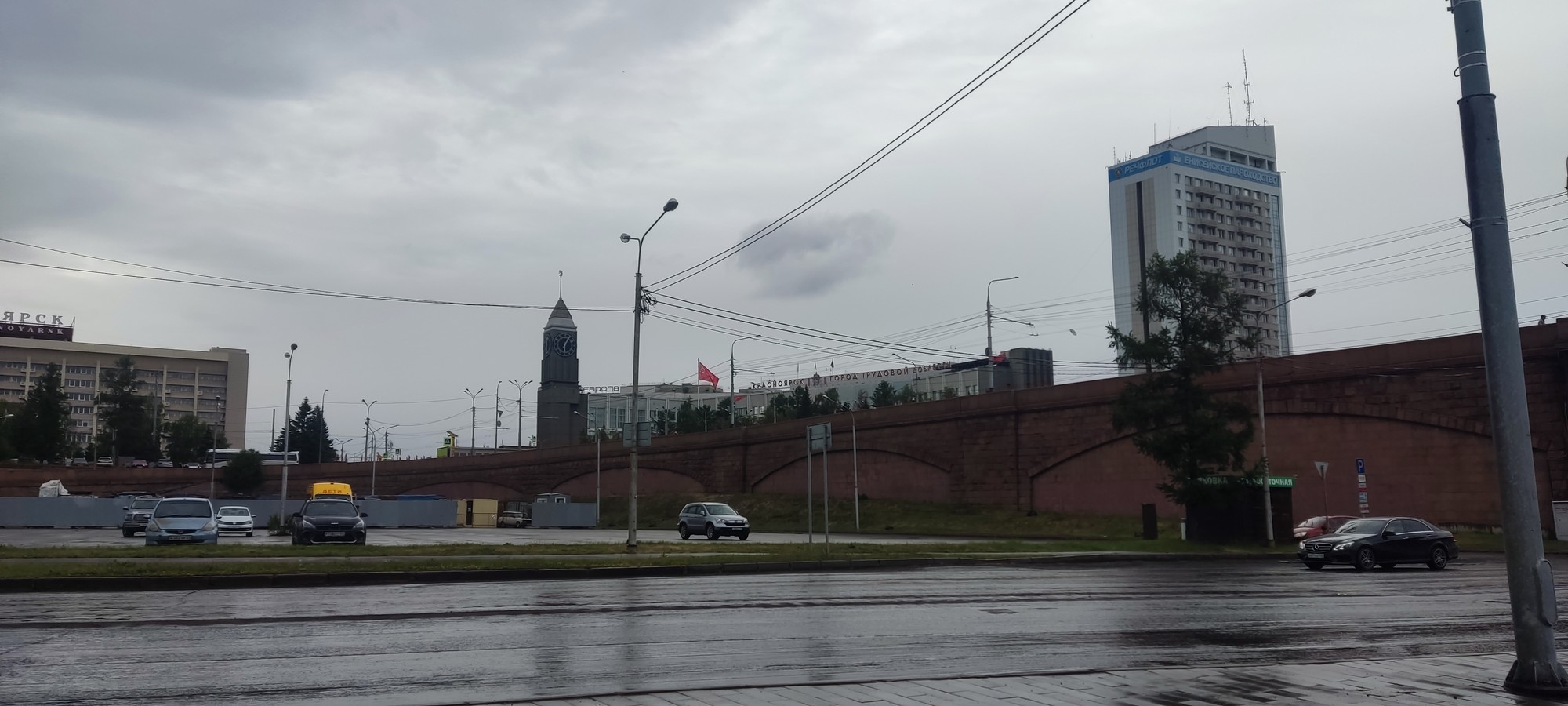 https://upforme.ru/uploads/0017/d2/91/173/246942.jpg