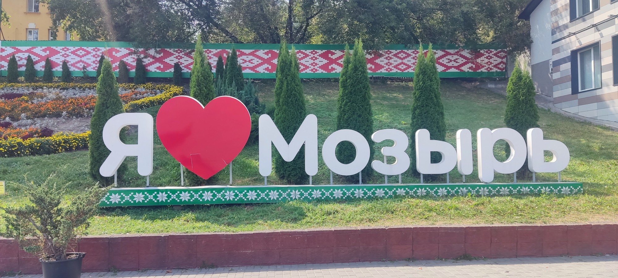 https://upforme.ru/uploads/0017/d2/91/173/25249.jpg