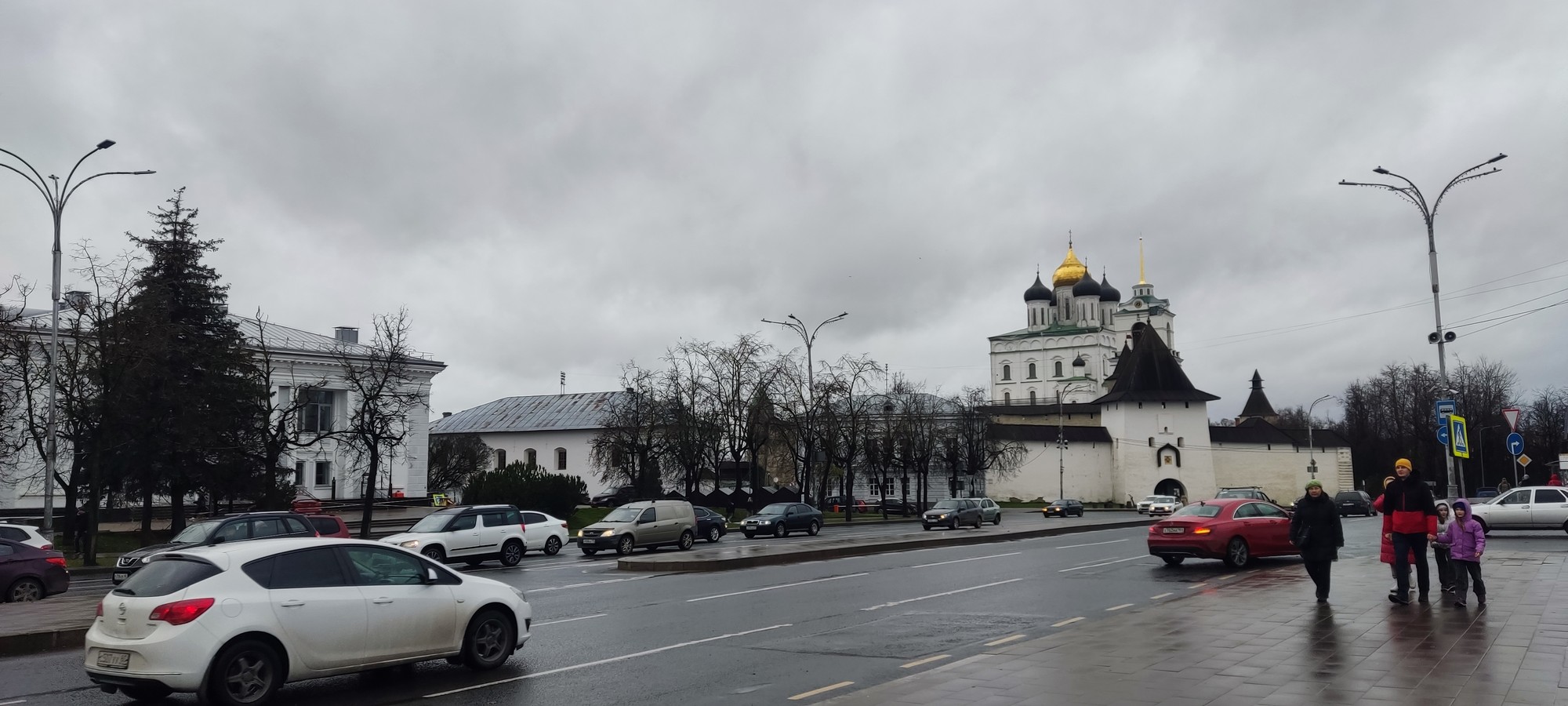 https://upforme.ru/uploads/0017/d2/91/173/364121.jpg