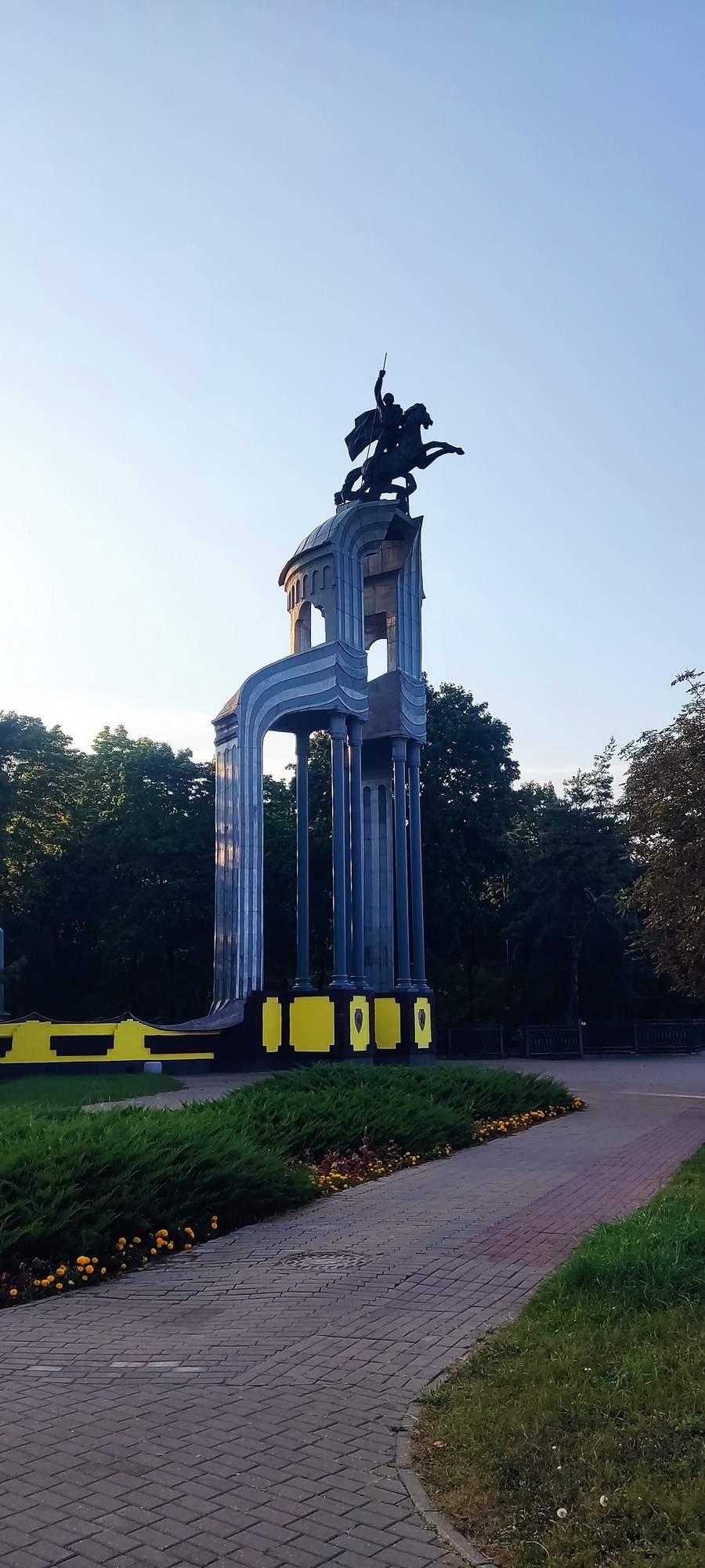 https://upforme.ru/uploads/0017/d2/91/173/412921.jpg