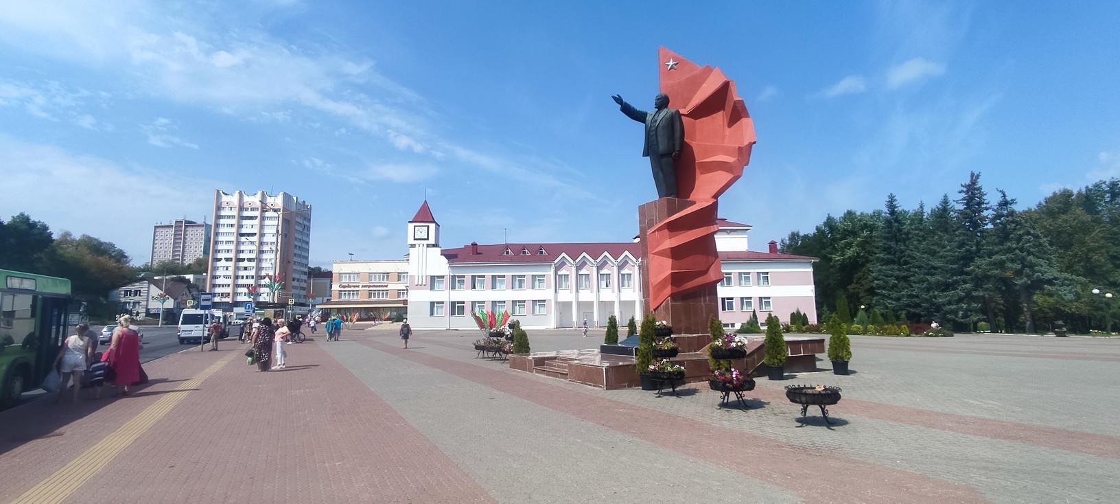 https://upforme.ru/uploads/0017/d2/91/173/435883.jpg