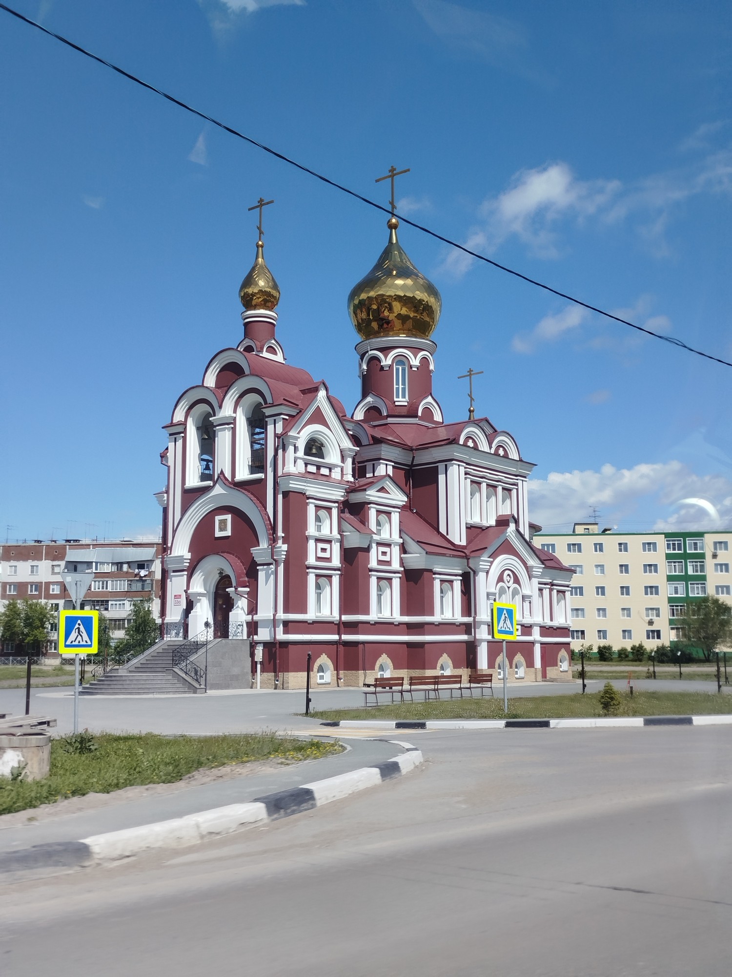 https://upforme.ru/uploads/0017/d2/91/173/939763.jpg