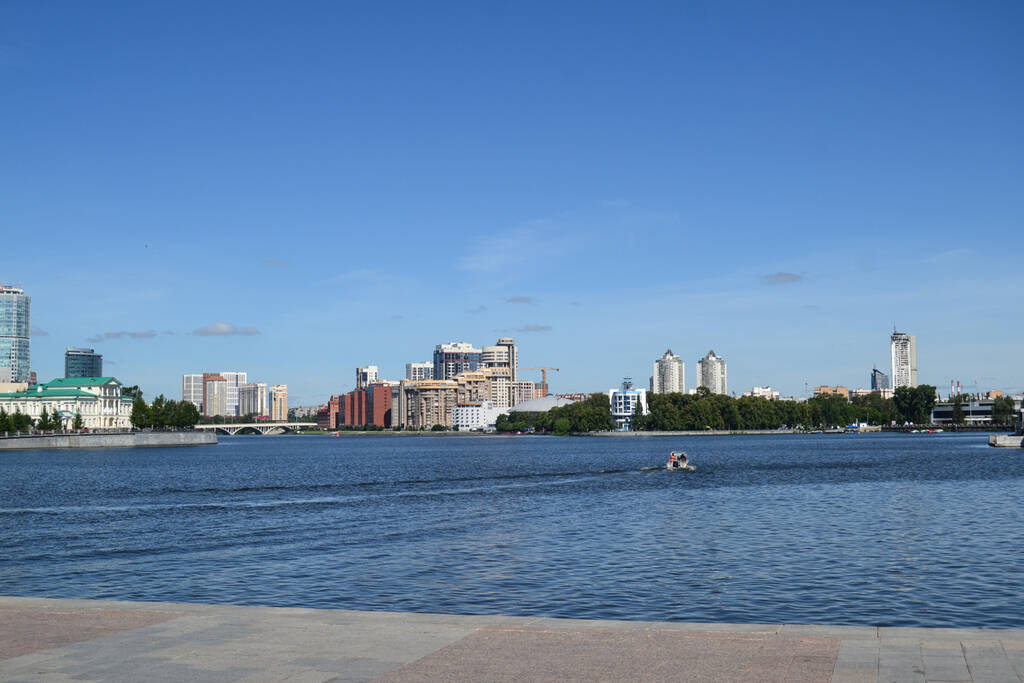 https://upforme.ru/uploads/0017/d2/91/26/149384.jpg