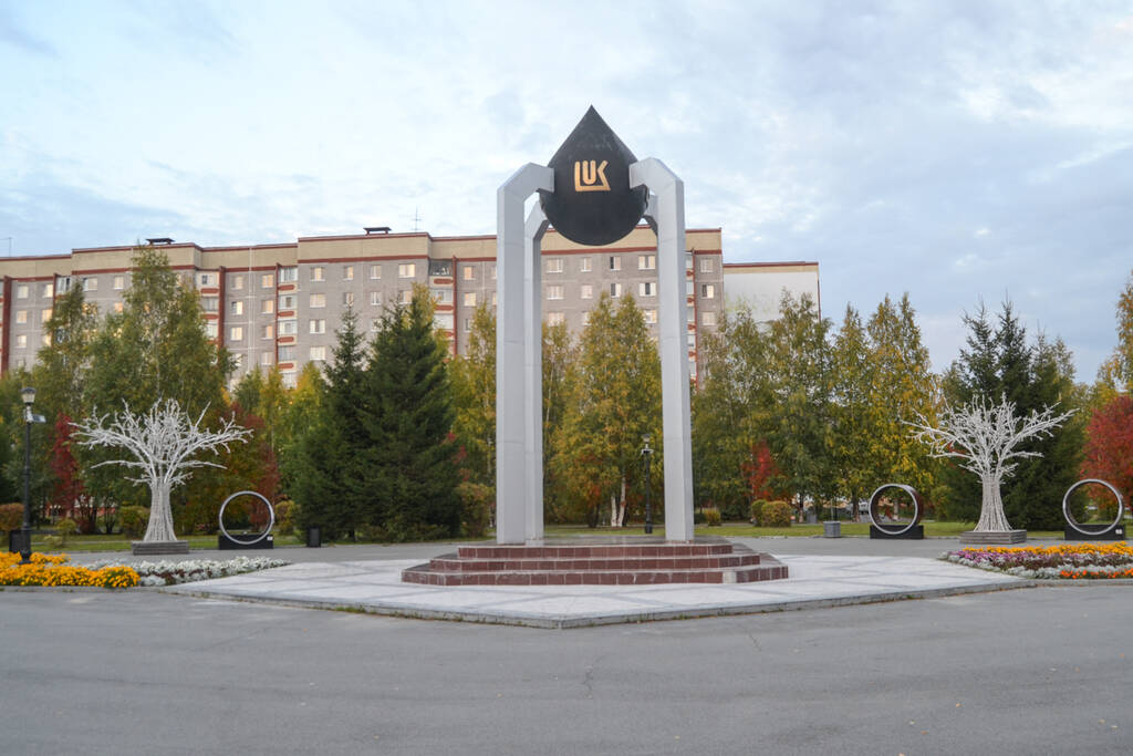 https://upforme.ru/uploads/0017/d2/91/26/266793.jpg