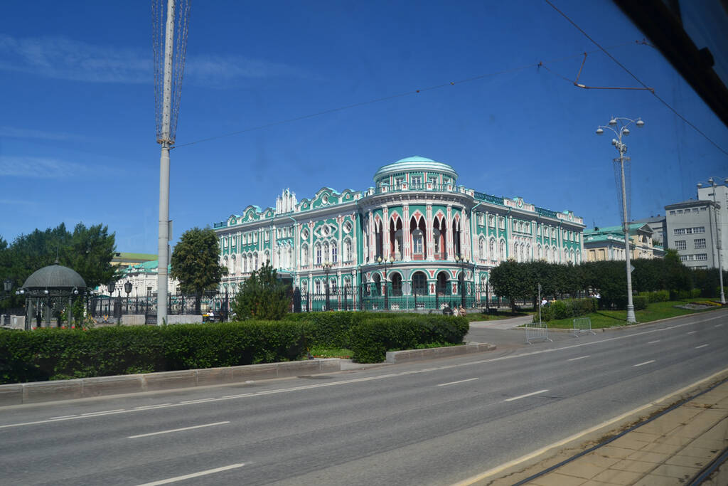 https://upforme.ru/uploads/0017/d2/91/26/300673.jpg