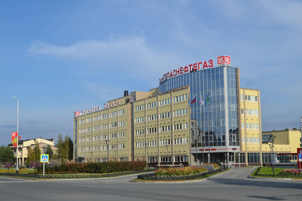 https://upforme.ru/uploads/0017/d2/91/26/716262.jpg