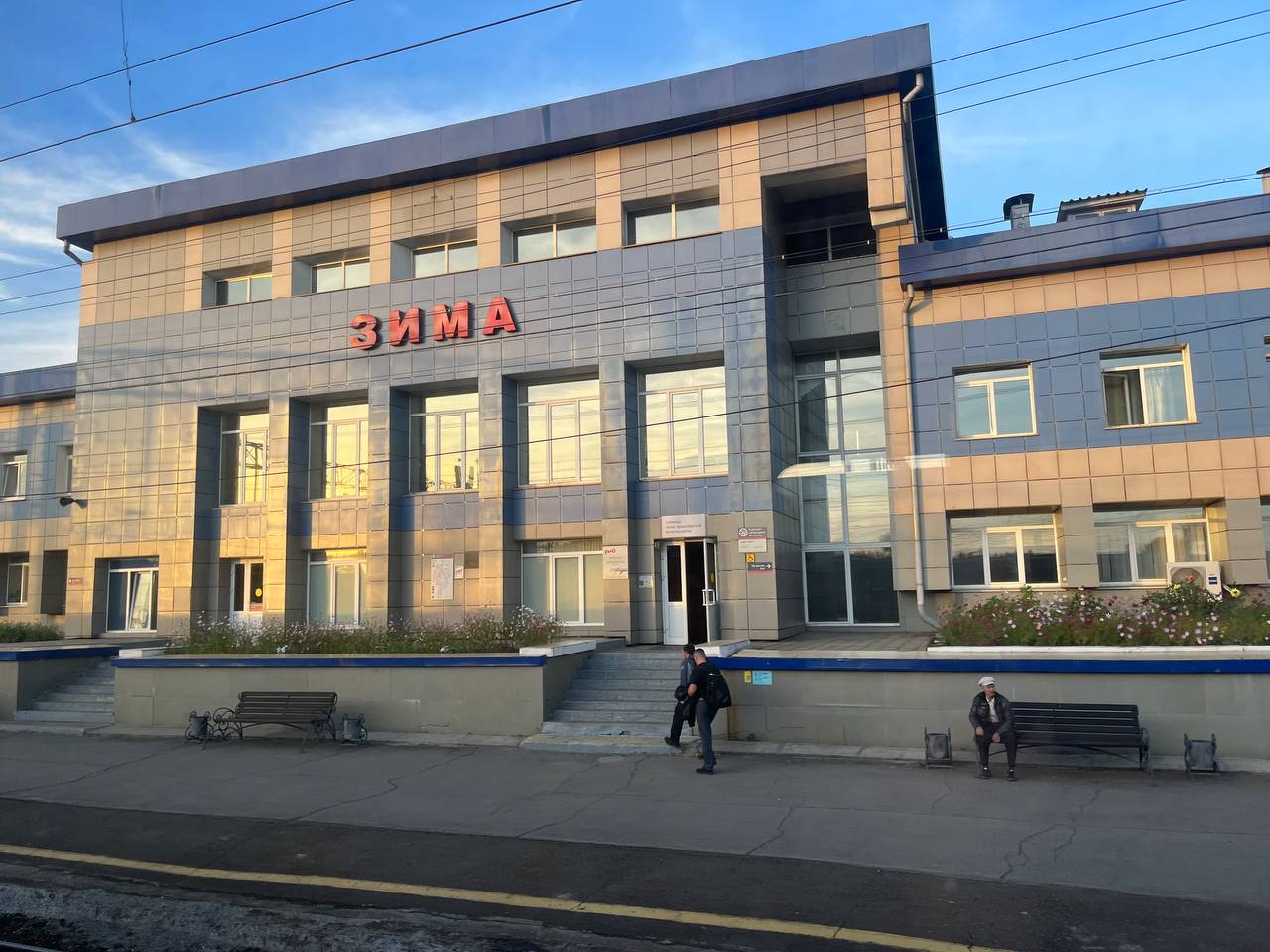 https://upforme.ru/uploads/0017/d2/91/321/243830.jpg