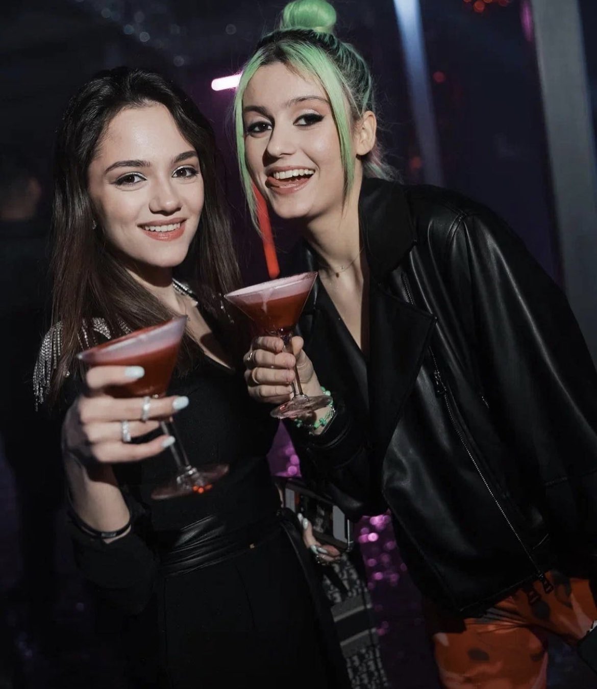 https://upforme.ru/uploads/0018/52/7b/3181/41976.jpg