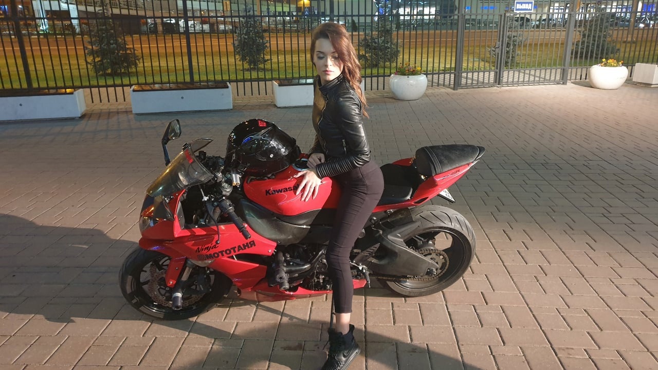 https://upforme.ru/uploads/0018/52/7b/352/881148.jpg