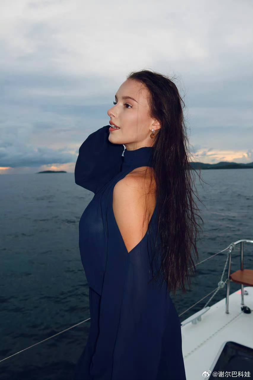 https://upforme.ru/uploads/0018/52/7b/7842/676949.jpg