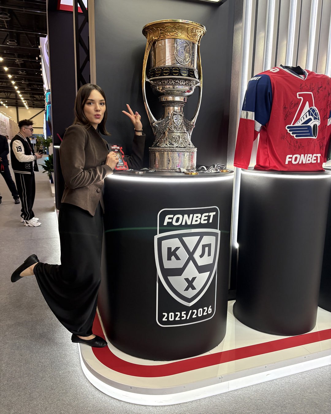 https://upforme.ru/uploads/0018/52/7b/9043/126563.jpg