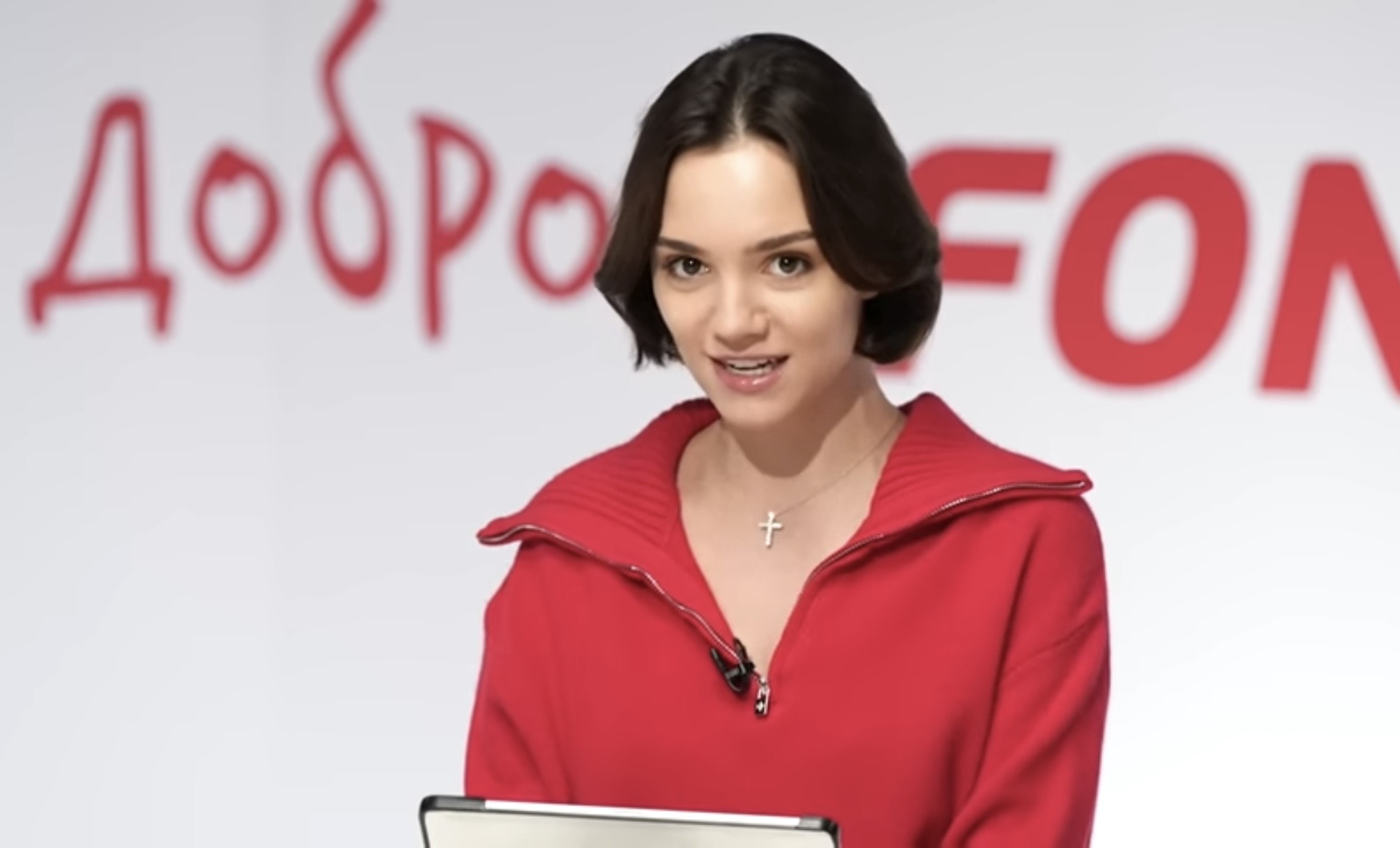 https://upforme.ru/uploads/0018/52/7b/9043/709652.jpg