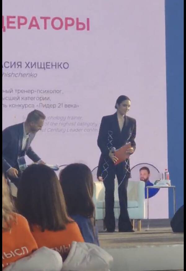 https://upforme.ru/uploads/0018/52/7b/9043/t377917.jpg
