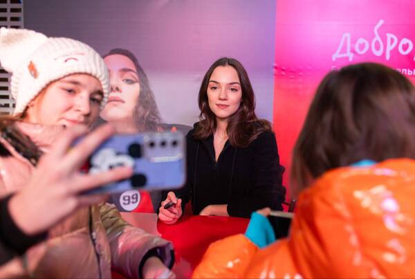 https://upforme.ru/uploads/0018/52/7b/9149/t196128.jpg