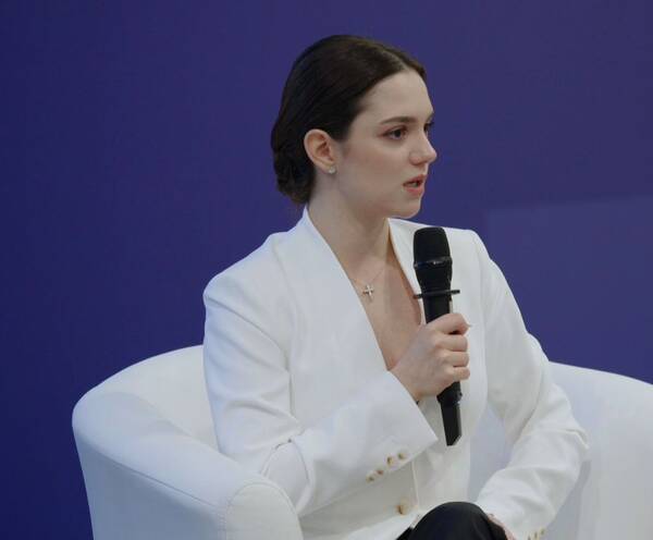 https://upforme.ru/uploads/0018/52/7b/9149/t240244.jpg