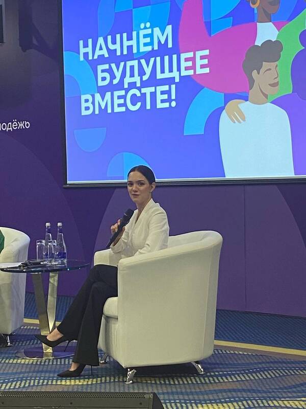 https://upforme.ru/uploads/0018/52/7b/9149/t885153.jpg