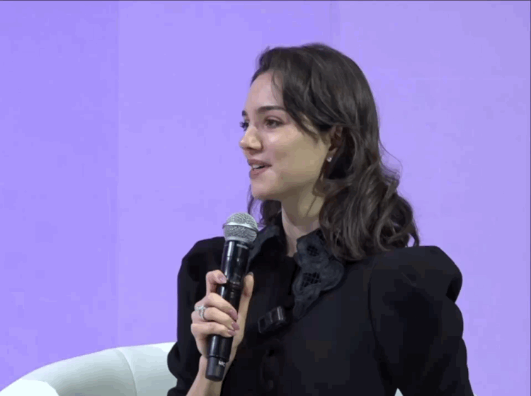 https://upforme.ru/uploads/0018/52/7b/9732/147915.gif