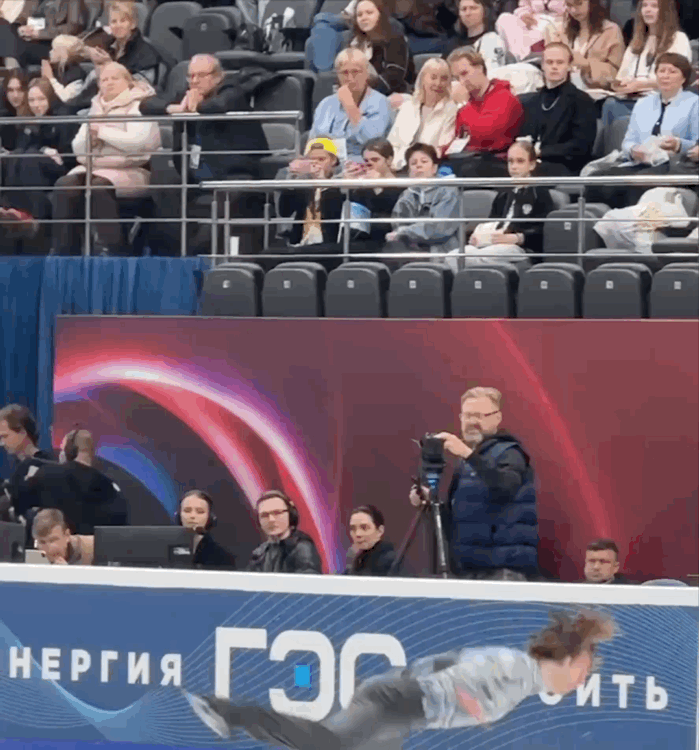 https://upforme.ru/uploads/0018/52/7b/9933/304058.gif