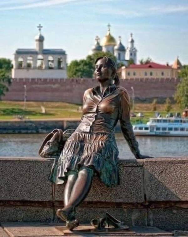 https://upforme.ru/uploads/0019/82/12/22/t888262.jpg