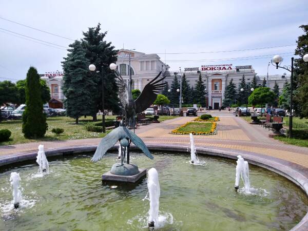 https://upforme.ru/uploads/0019/82/12/369/t531561.jpg