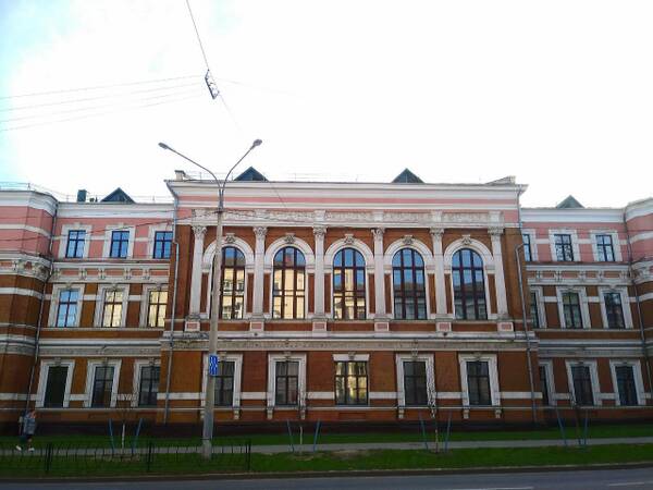 https://upforme.ru/uploads/0019/82/12/369/t582810.jpg