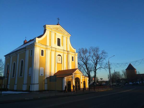 https://upforme.ru/uploads/0019/82/12/369/t821272.jpg