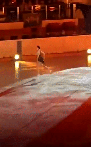 https://upforme.ru/uploads/0019/b5/94/3/103446.gif