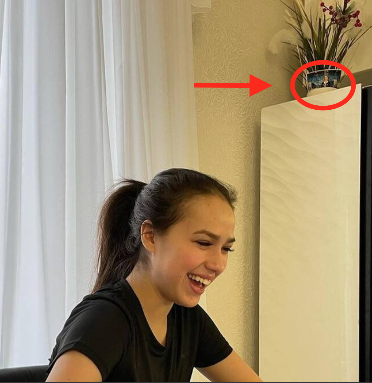 https://upforme.ru/uploads/0019/b5/94/330/366065.png