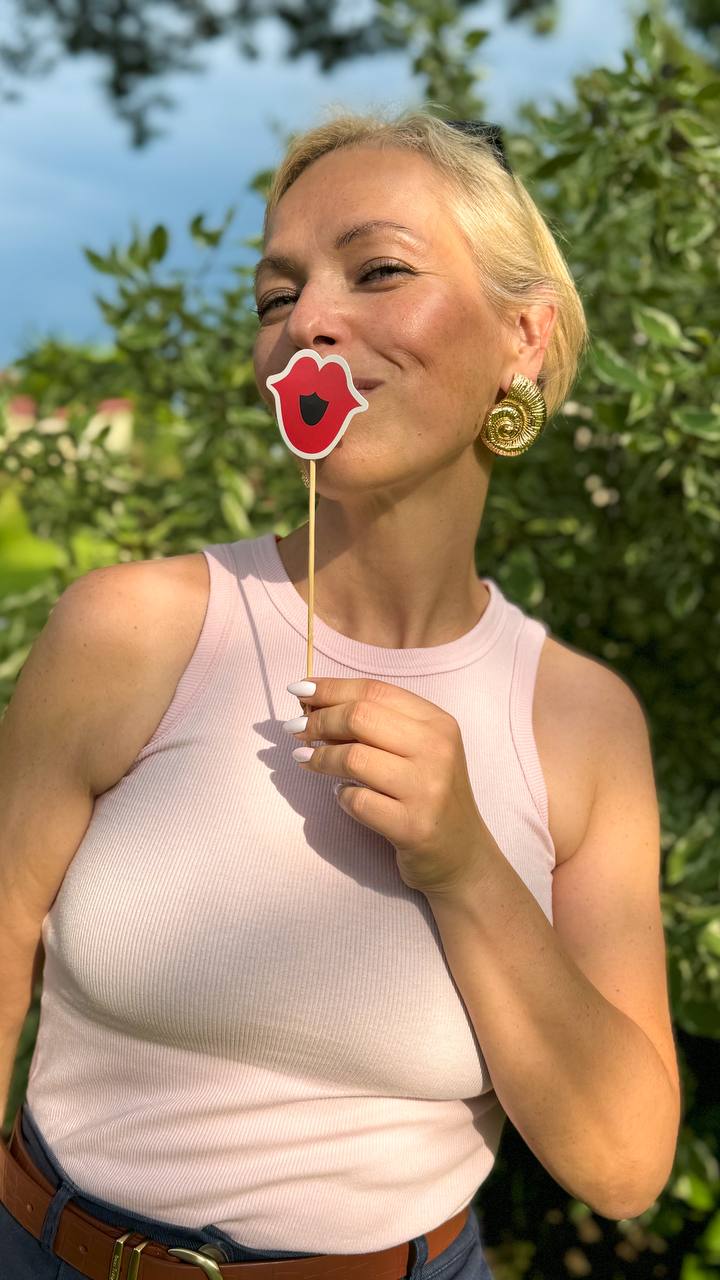 https://upforme.ru/uploads/0019/b7/31/794/969491.jpg