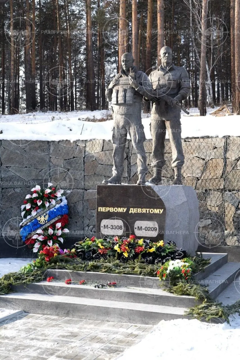 https://upforme.ru/uploads/0019/d2/d8/183/t717145.png