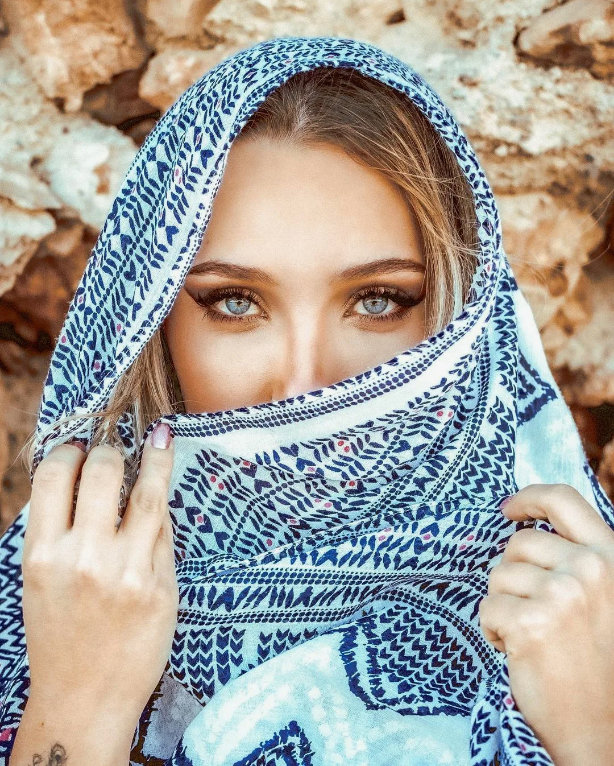 https://upforme.ru/uploads/0019/d2/d8/254/748674.jpg