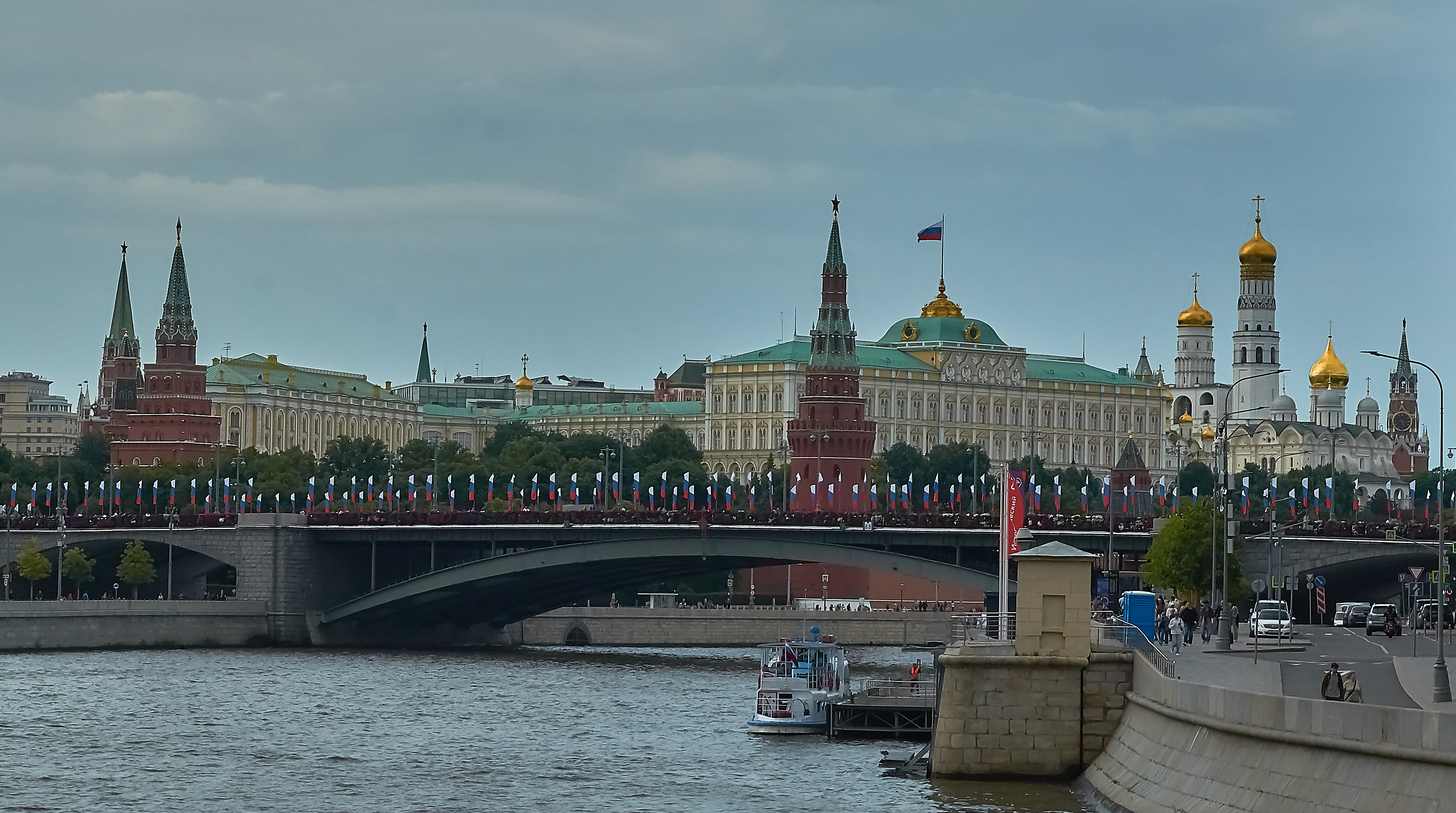 https://upforme.ru/uploads/0019/d2/d8/254/892034.jpg