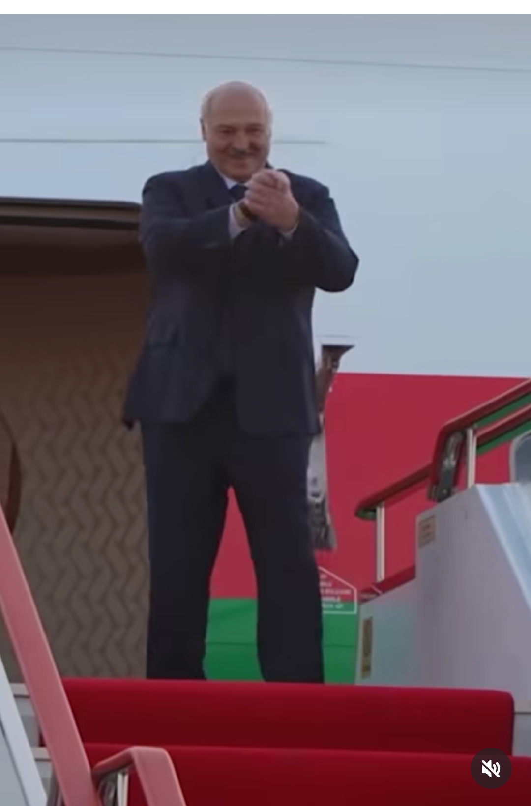 https://upforme.ru/uploads/0019/d2/d8/256/422416.jpg