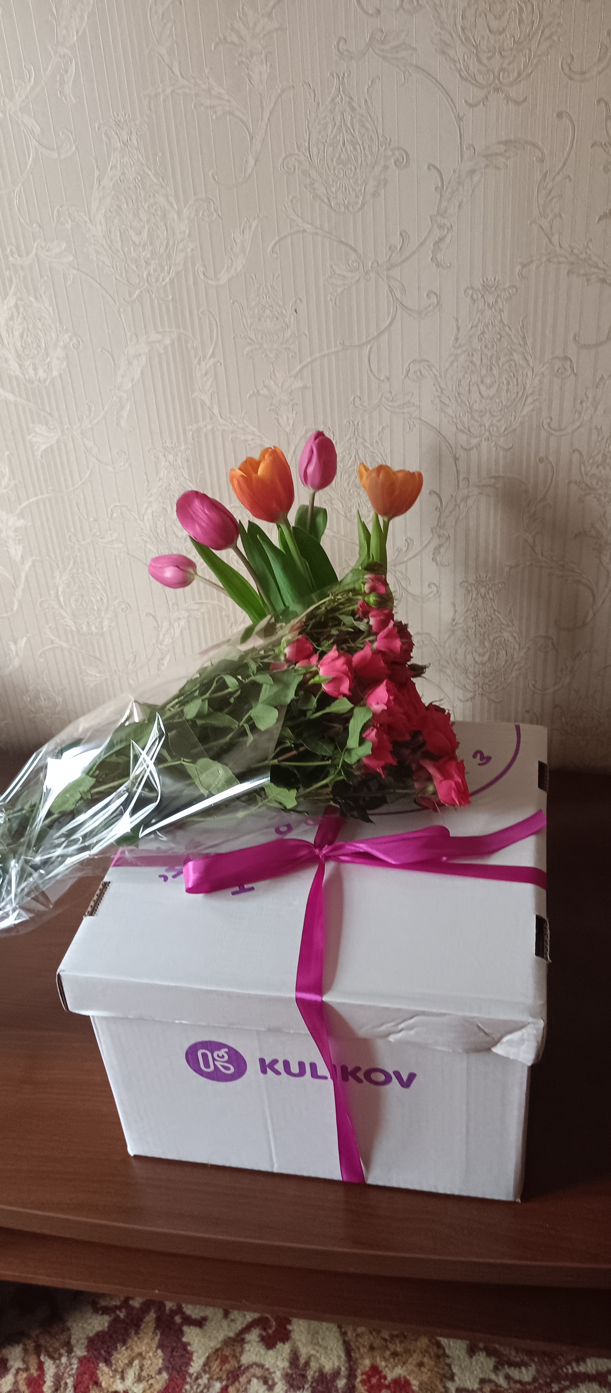 https://upforme.ru/uploads/0019/d2/d8/256/583938.jpg