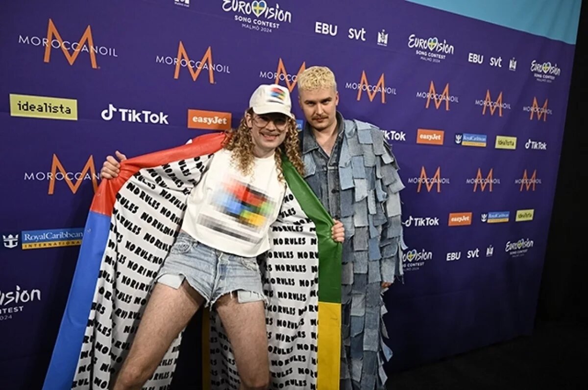 https://upforme.ru/uploads/0019/d2/d8/256/650871.jpg