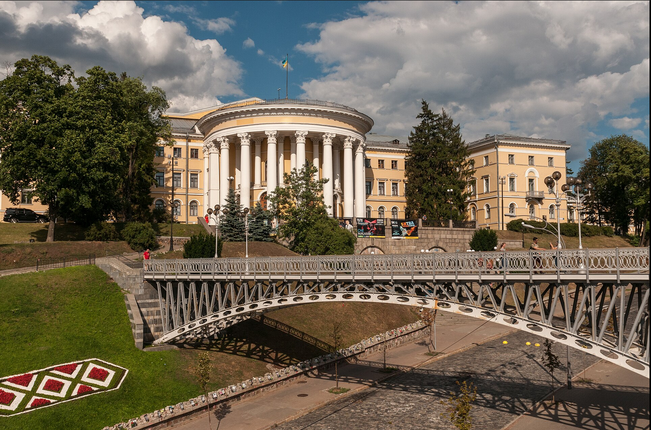 https://upforme.ru/uploads/0019/d2/d8/44/175042.png