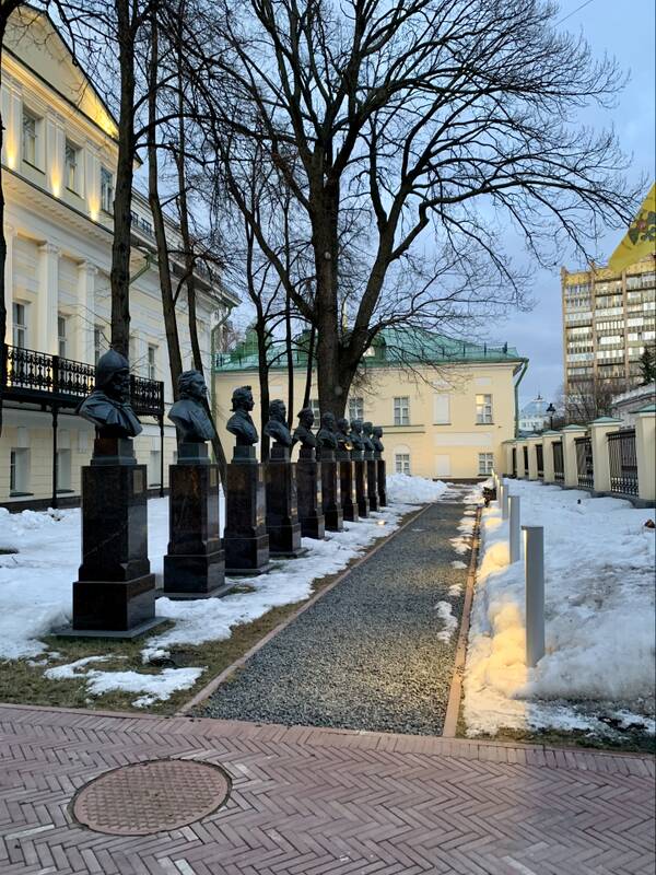 https://upforme.ru/uploads/0019/d5/e0/35/t958423.jpg