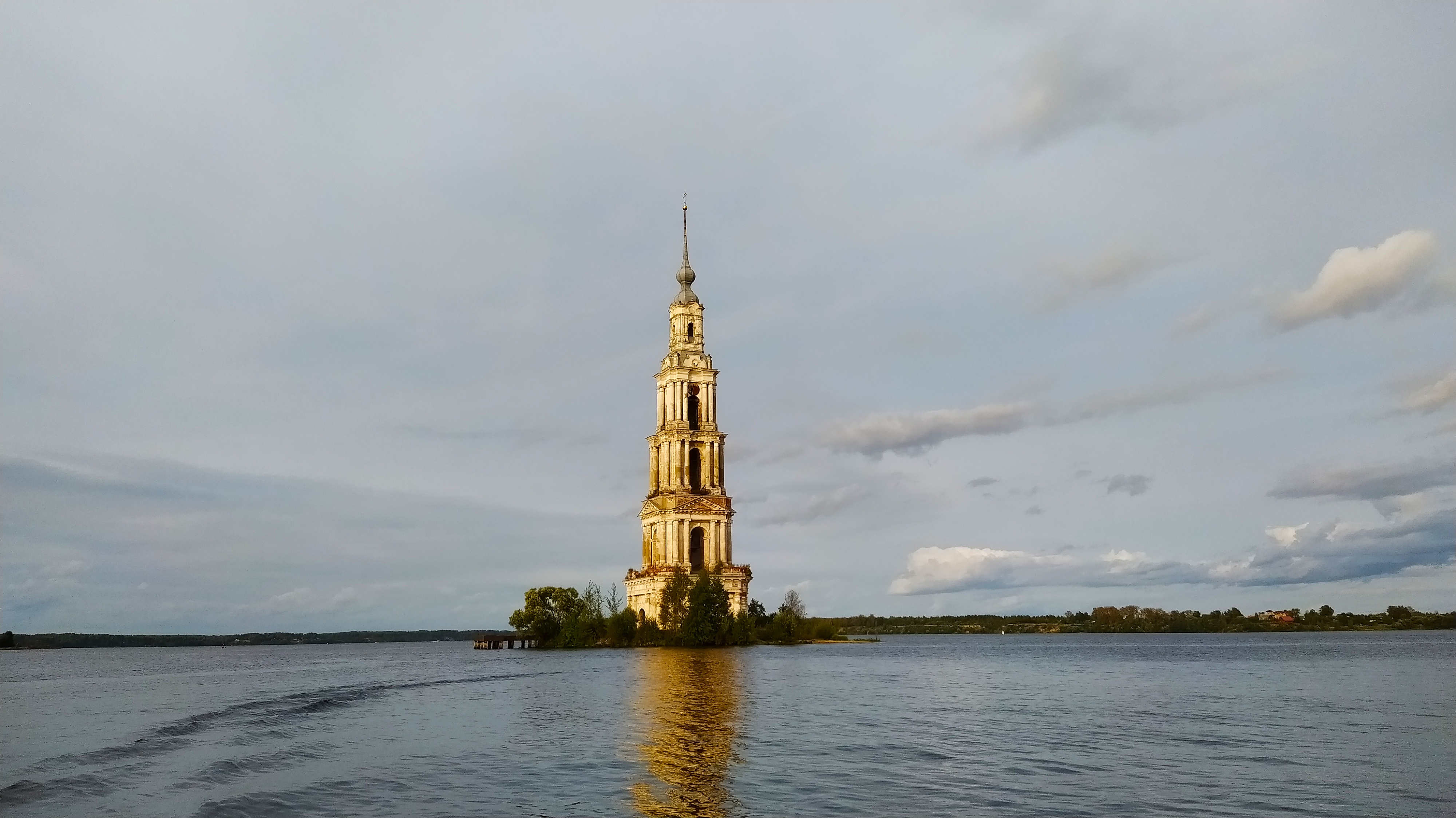 https://upforme.ru/uploads/001a/00/cb/454/166877.jpg