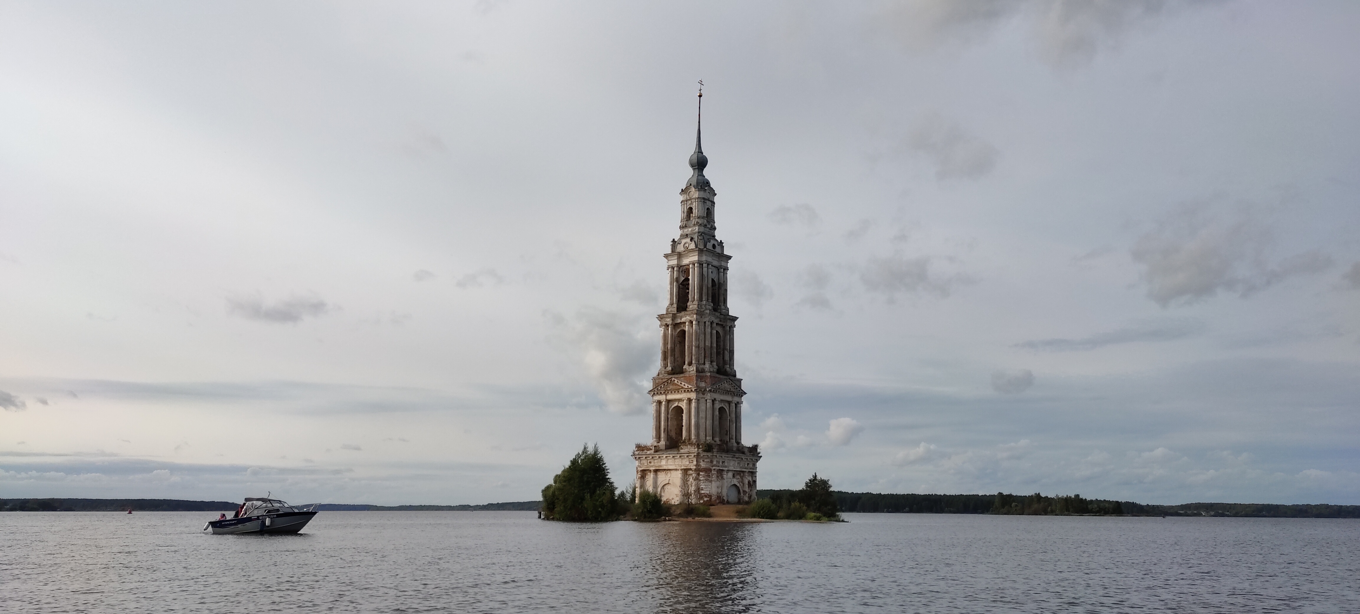 https://upforme.ru/uploads/001a/00/cb/454/176992.jpg