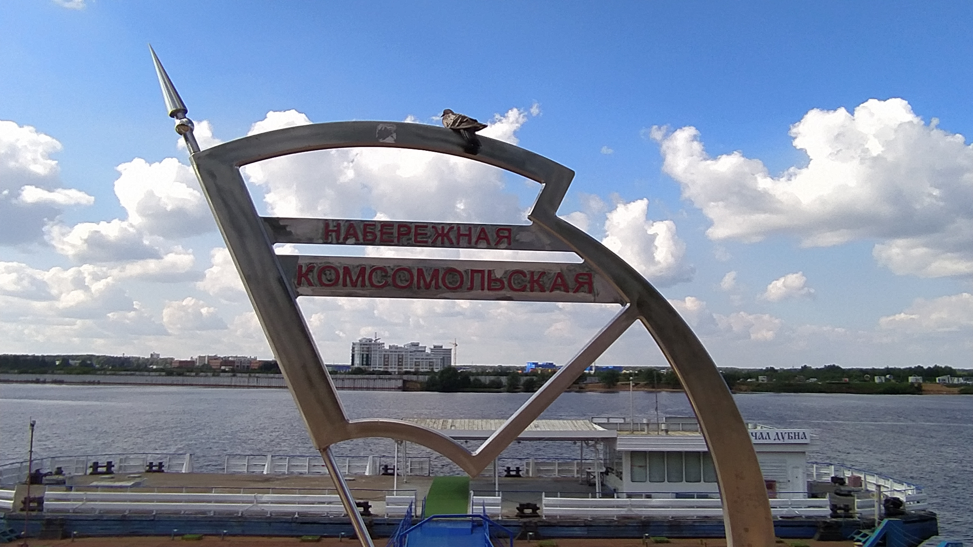 https://upforme.ru/uploads/001a/00/cb/454/797489.jpg