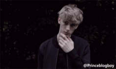 https://upforme.ru/uploads/001a/2e/af/503/905846.gif